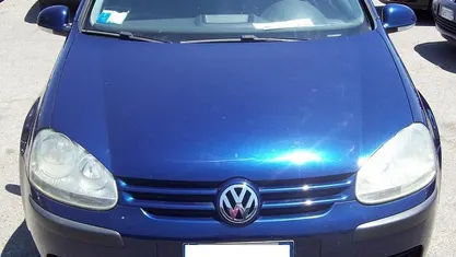 Usata VW Golf IV Comfortline 104 CV (76 kW) 2006 Berlina