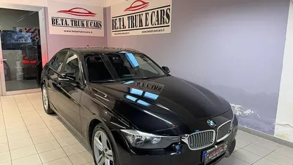 Usata BMW 318 143 CV (105 kW) 2013 Nero Berlina