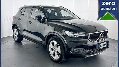 Usata Volvo XC40 Momentum 163 CV (119 kW) 2018 SUV