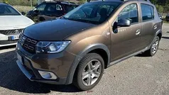 Grigio Usata 2020 Dacia Sandero Comfort Tre volumi | 10.950 € (Cara)