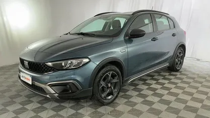 Usata Fiat Tipo Cross 95 CV (69 kW) 2021 Blu