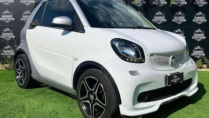 Usata 2016 Smart ForTwo Cabrio Brabus Cabrio | 13.999 € (Ottimo prezzo)