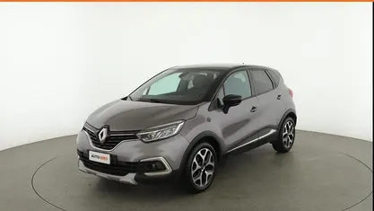 Usata Renault Captur 90 CV (66 kW) 2019 Grigio SUV