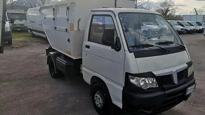Usata 2011 Piaggio Porter | 9000 €