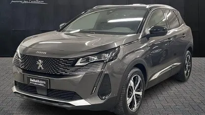 Usata Peugeot 3008 GT 131 CV (96 kW) 2023 Grigio metallizzato SUV