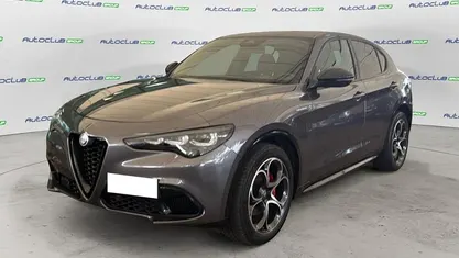 Usata Alfa Romeo Stelvio Veloce 209 CV (153 kW) 2024 Grigio SUV