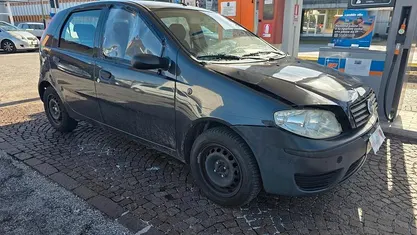 Usata Fiat Punto 59 CV (43 kW) 2005 Utilitaria