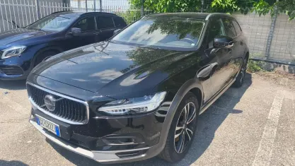 Usata Volvo V90 CC Business Edition 197 CV (144 kW) 2021 Nero Station wagon