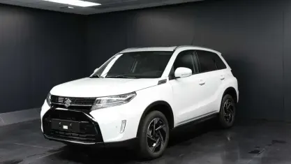Nuova Suzuki Vitara 110 CV (80 kW) 2026 Bianco pastello SUV