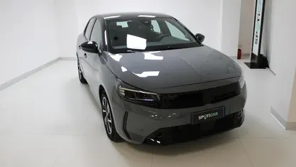 Grigio Usata 2024 Opel Corsa Due volumi | 15.500 € (Buon prezzo)