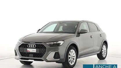 Käytetty Audi A1 Business 116 HP (85 kW) 2025 Harmaa Katumaasturi