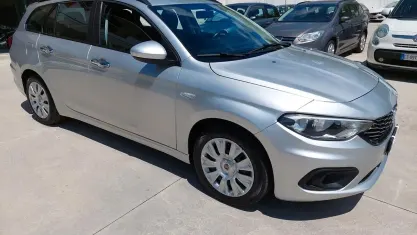 Usata Fiat Tipo Business 120 CV (88 kW) 2017 Grigio Station wagon