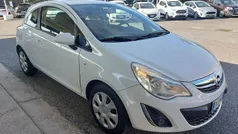 Usata 2012 Opel Corsa Tre volumi | 4200 € (Buon prezzo)