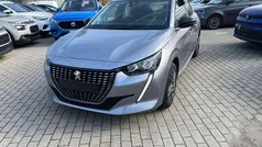Grigio Usata 2024 Peugeot 208 Active Due volumi | 13.990 € (Ottimo prezzo)
