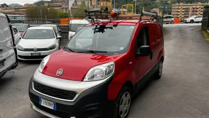 Usata Fiat Fiorino Trekking 80 CV (58 kW) 2017 Rosso Monovolume