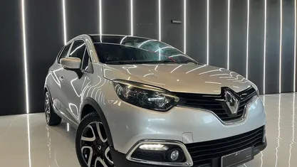 Grigio Usata 2013 Renault Captur SUV | 8900 € (Buon prezzo)