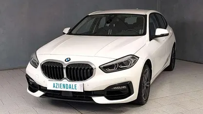Usata 2022 BMW 116 Sport Line Due volumi | 23.890 € (Buon prezzo)