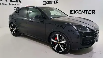Usata 2023 Porsche Cayenne SUV | 119.900 €