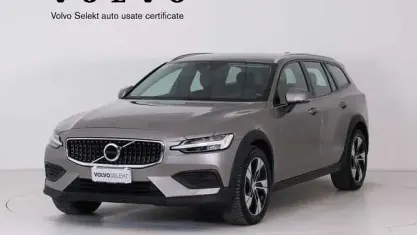 Occasion Volvo V60 CC Business Edition 197 PK (144 kW) 2022 Grijs Stationwagen