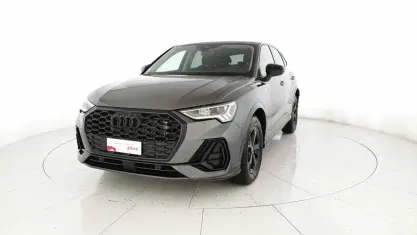 Usata Audi Q3 Sportback S-Line 150 CV (110 kW) 2025 Grigio SUV