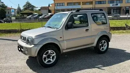 Usata Suzuki Jimny 82 CV (60 kW) 2004 SUV