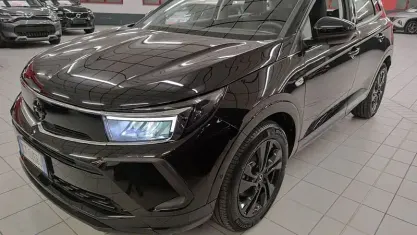 Usata Opel Grandland X 131 CV (96 kW) 2024 Nero SUV