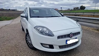 Usata Fiat Bravo Emotion 120 CV (88 kW) 2011 Utilitaria