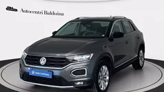 Grigio indyum/tetto nero Usata 2019 VW T-Roc Advance SUV | 18.700 € (Buon prezzo)