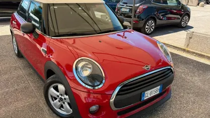 Usata Mini One D Hype 116 CV (85 kW) 2019 Rosso Utilitaria