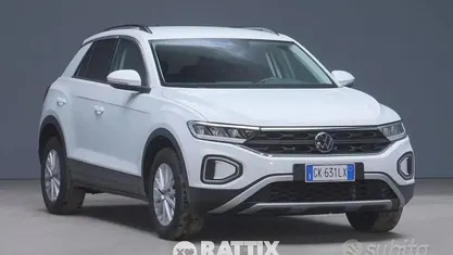 Usata 2022 VW T-Roc Life SUV | 19.881 € (Buon prezzo)