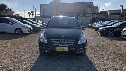 Nero Usata 2010 Mercedes B180 Monovolume | 5000 € (Buon prezzo)