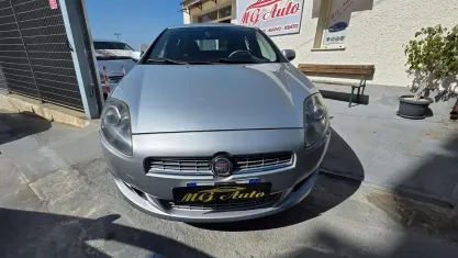 Usata Fiat Bravo Easy 120 CV (88 kW) 2012 Grigio Utilitaria