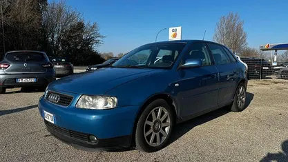 Other Usata 2001 Audi A3 Attraction Tre volumi | 2490 € (Buon prezzo)