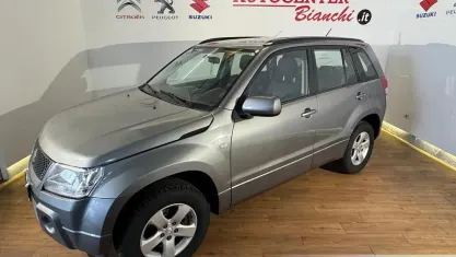 Usata Suzuki Grand Vitara 130 CV (95 kW) 2007 Grigio SUV