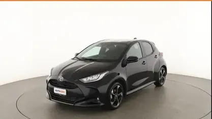 Usata Toyota Yaris Lounge 131 CV (96 kW) 2025 Nero Utilitaria