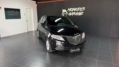 Usata Lancia Ypsilon S 95 CV (69 kW) 2015 Nero Utilitaria