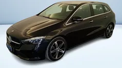 Nero metallizzato Usata 2023 Mercedes B180 Advanced Plus Monovolume | 31.900 € (Buon prezzo)
