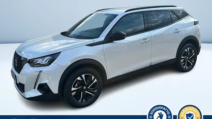 Bianco pastello Usata 2023 Peugeot 2008 GT SUV | 20.500 € (Buon prezzo)