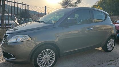Usata Lancia Ypsilon S 95 CV (69 kW) 2014 Grigio Utilitaria