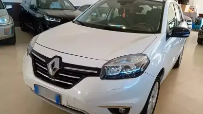 Usata Renault Koleos 150 CV (110 kW) 2014 Bianco SUV