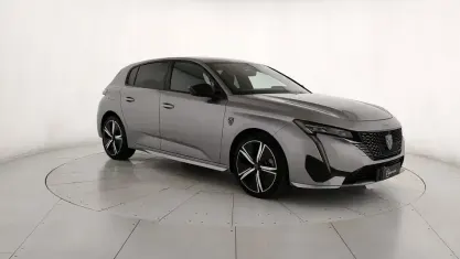Usata Peugeot 308 GT 131 CV (96 kW) 2024 Grigio chiaro Berlina