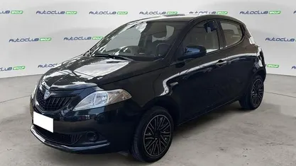 Nero Usata 2024 Lancia Ypsilon S Due volumi | 13.500 € (Buon prezzo)