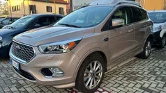 Beige Usata 2017 Ford Kuga Vignale SUV | 14.990 € (Buon prezzo)