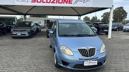 Usata Lancia Musa 89 CV (65 kW) 2009 Blu Monovolume