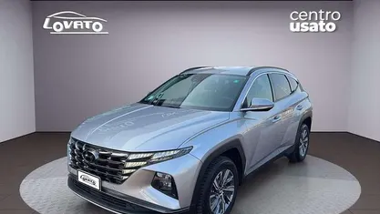Argento Usata 2022 Hyundai Tucson SUV | 25.000 € (Buon prezzo)