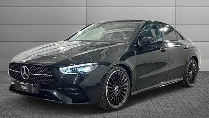 Usata Mercedes CLA200 AMG Line Premium 150 CV (110 kW) 2024 Nero metallizzato Coupé