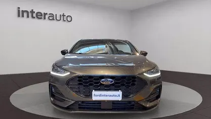 Usata Ford Focus ST-Line 125 CV (91 kW) 2023 Grigio metallizzato Berlina