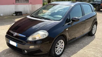 Usata Fiat Punto Evo S 95 CV (69 kW) 2011 Nero Utilitaria