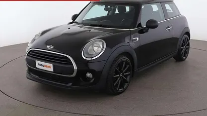 Usata Mini ONE 75 CV (55 kW) 2017 Nero Utilitaria