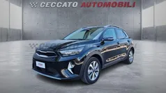 Nero Usata 2024 Kia Stonic Style SUV | 15.675 € (Buon prezzo)